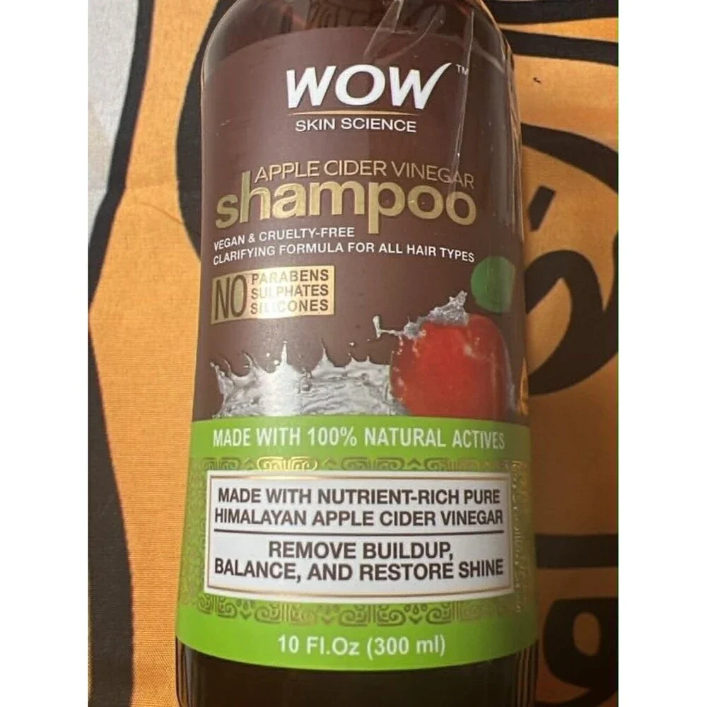 WOW Skin Science Apple Cider Vinegar Shampoo + Coconut Avocado Conditioner Set –